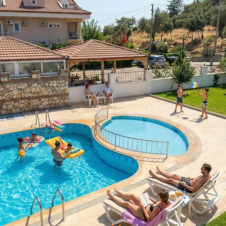 Symbola 2 Bedrooms In Hisaronu フェティエ